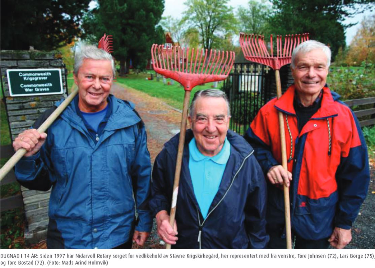 Dugnad på Stavne krigskirkegård